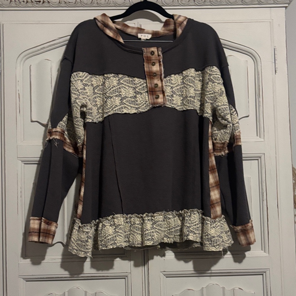 POL Gray and Plaid Button-Up Sweatshirt